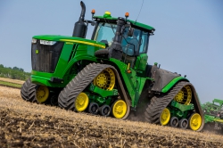 Новый 4-гусеничный трактор John Deere 9RX