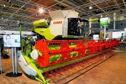 Claas представил новое поколение Lexion 700